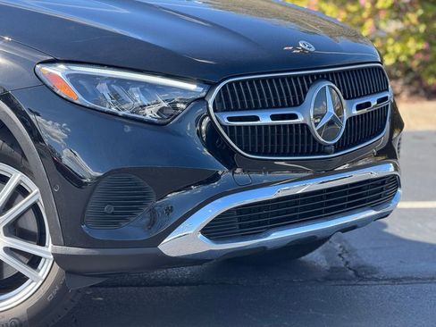 Used 2025 Mercedes-Benz GLC 300 4MATIC image 7