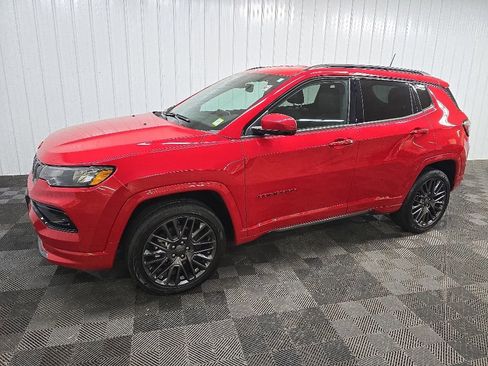 Used 2022 Jeep Compass Limited AWD/4WD image 6
