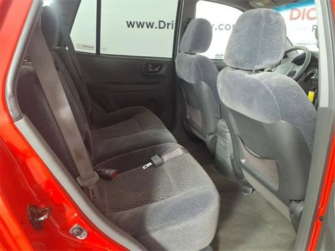 Used 2004 Hyundai Santa Fe 2WD image 17
