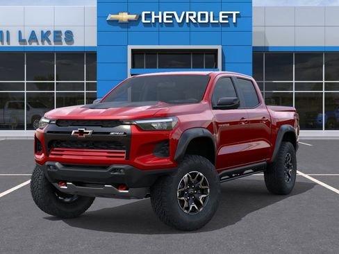 New 2026 Chevrolet Colorado ZR2 w/ Technology Package AWD/4WD image 6