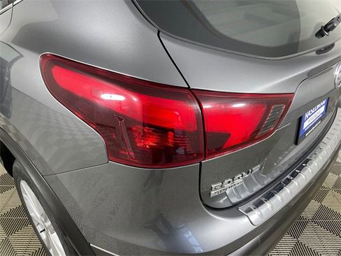 Used 2017 Nissan Rogue Sport S w/ S Appearance Package image 18