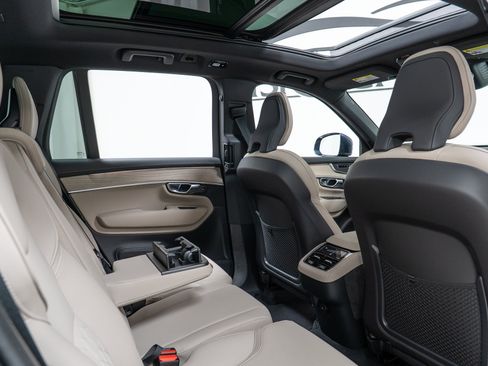 New 2026 Volvo XC90 B6 Core AWD/4WD image 23