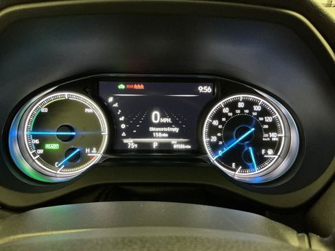 Used 2021 Toyota Venza XLE w/ Softex Package AWD/4WD image 19