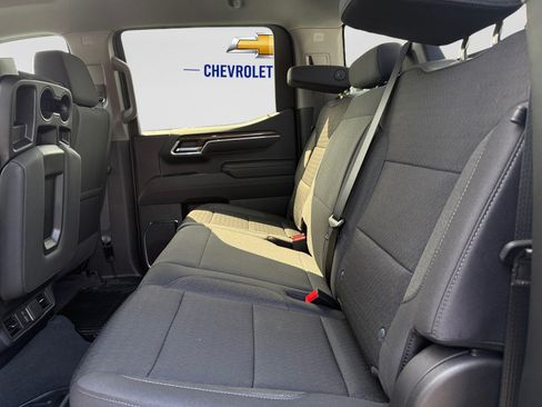 Used 2026 Chevrolet Silverado 1500 LT AWD/4WD image 19