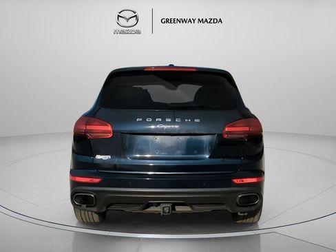 Used 2016 Porsche Cayenne AWD/4WD image 22