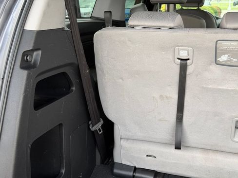 Used 2019 Honda Odyssey LX image 32