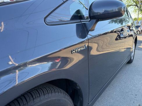Used 2010 Toyota Prius FWD image 31