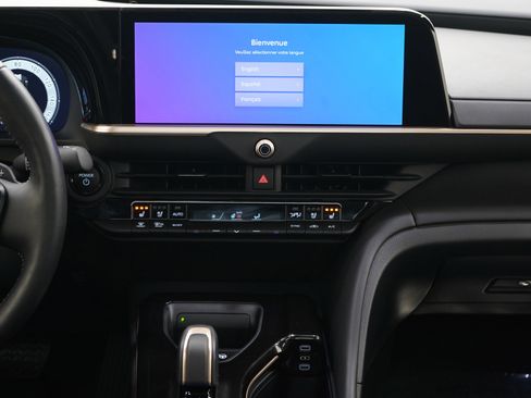 Used 2024 Toyota Crown Platinum image 15