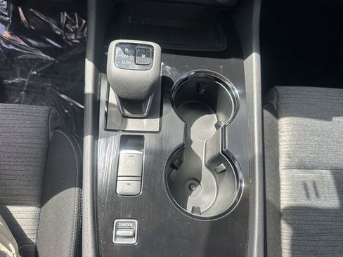 Used 2023 Nissan Rogue SV FWD image 22