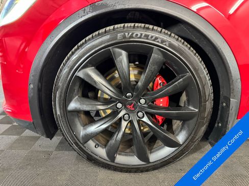 Used 2018 Tesla Model X P100D image 9