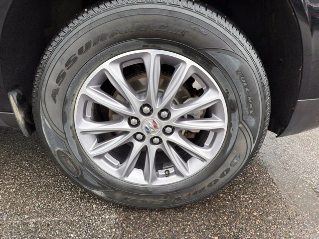 Used 2024 Buick Enclave Essence w/ LPO, Floor Liner Package AWD/4WD image 11