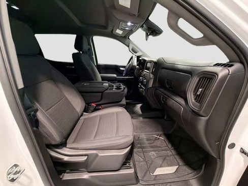 New 2026 Chevrolet Silverado 1500 Custom w/ LPO, Dark Essentials Package image 22