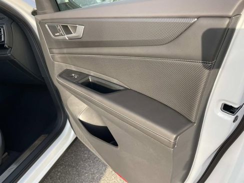 New 2026 Volkswagen Atlas Cross Sport SEL Premium R-Line image 26