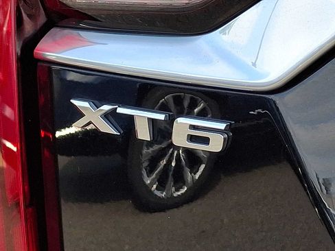 Used 2024 Cadillac XT6 Luxury AWD/4WD image 30