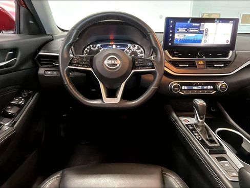 Used 2023 Nissan Altima 2.5 SL AWD/4WD image 12