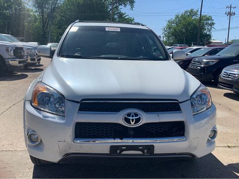 Used 2010 Toyota RAV4 Limited image 2
