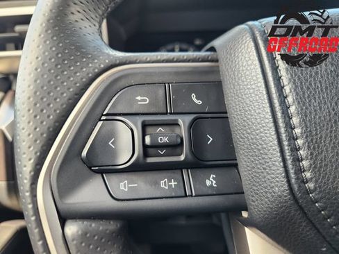 Certified 2025 Toyota 4Runner TRD Off-Road AWD/4WD image 29