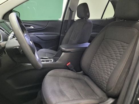 Used 2021 Chevrolet Equinox LT image 17