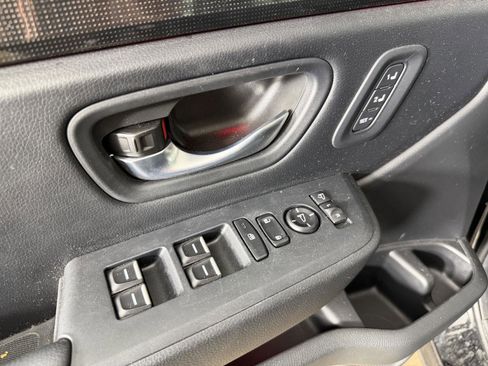Used 2025 Honda Pilot Black Edition image 20