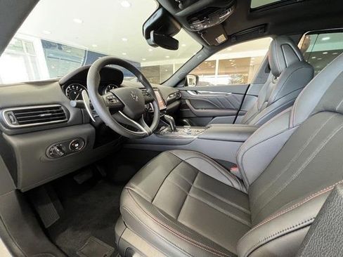 Used 2024 Maserati Levante Modena Ultima image 15
