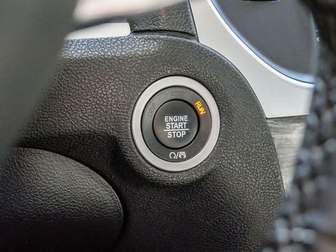 Used 2022 Chrysler 300 Touring L image 28