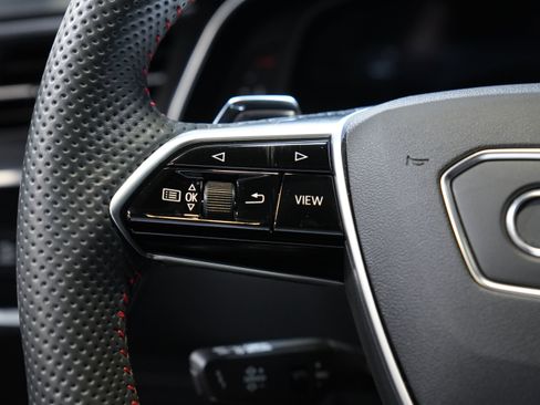 Used 2021 Audi RS 6 image 45