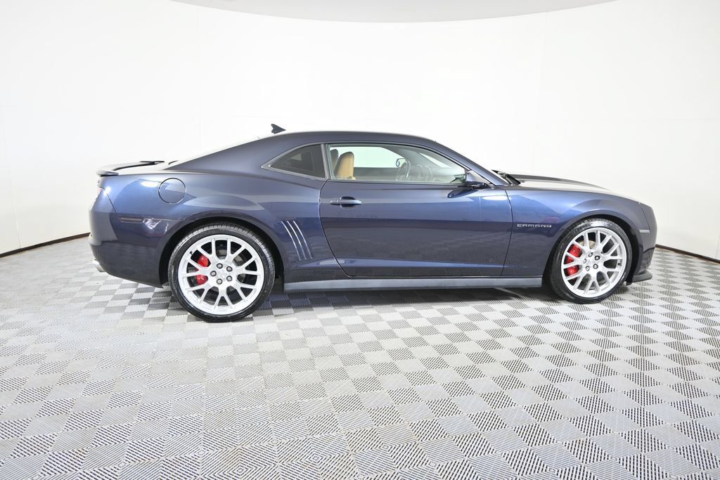 Used 2013 Chevrolet Camaro LT w/ Dusk Special Edition RWD image 7