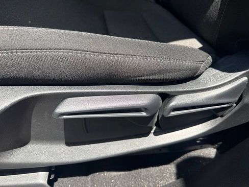 Used 2024 Honda CR-V LX image 13