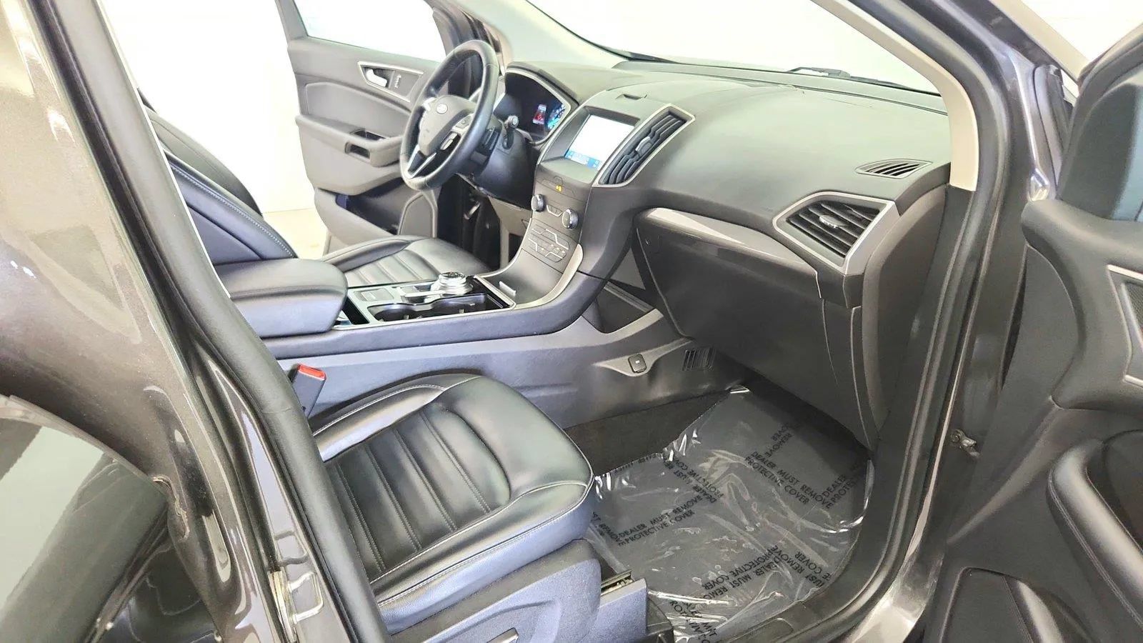 Used 2019 Ford Edge SEL w/ Equipment Group 201A AWD/4WD image 27