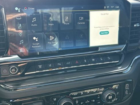 Certified 2025 Chevrolet Silverado 2500 ZR2 w/ Technology Package image 29