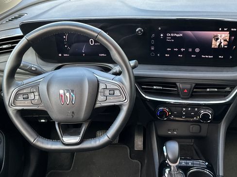 Used 2025 Buick Encore GX Sport Touring w/ Advanced Technology Package image 14