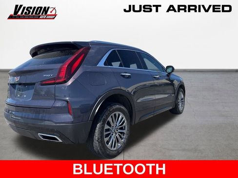 Used 2024 Cadillac XT4 Premium Luxury AWD/4WD image 5