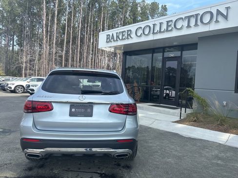 Used 2022 Mercedes-Benz GLC 300 w/ Premium Package Lite image 8