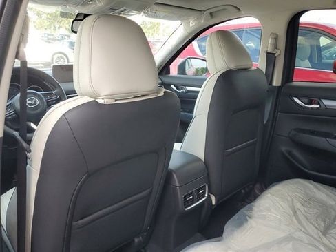 New 2025 MAZDA CX-5 AWD 2.5 S w/ Preferred Package image 11