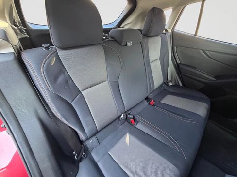 Used 2019 Subaru Crosstrek 2.0i Premium AWD/4WD image 18