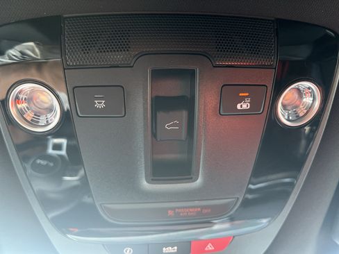 Used 2023 Kia Sportage X-Line w/ X-Line Premium Package AWD/4WD image 27