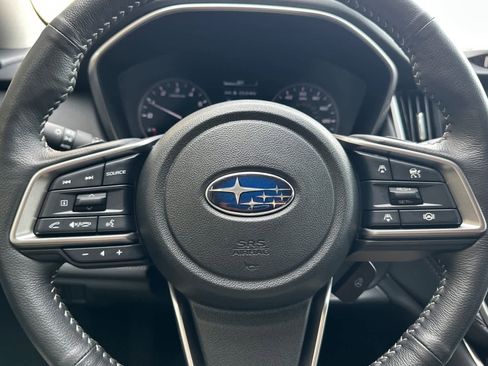 Used 2025 Subaru Outback Limited image 23