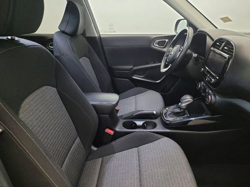Used 2021 Kia Soul EX image 21