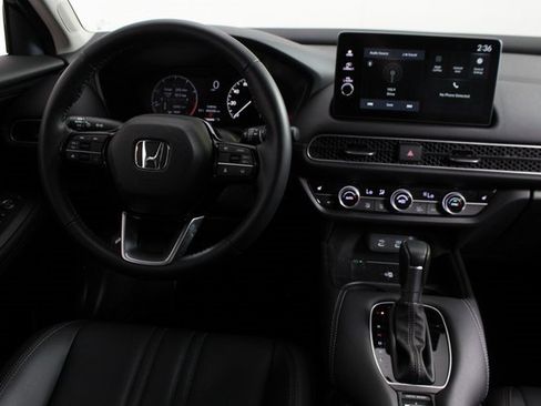 Used 2026 Honda HR-V EX-L image 8