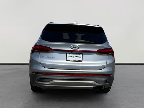 Used 2023 Hyundai Santa Fe SE AWD/4WD image 4