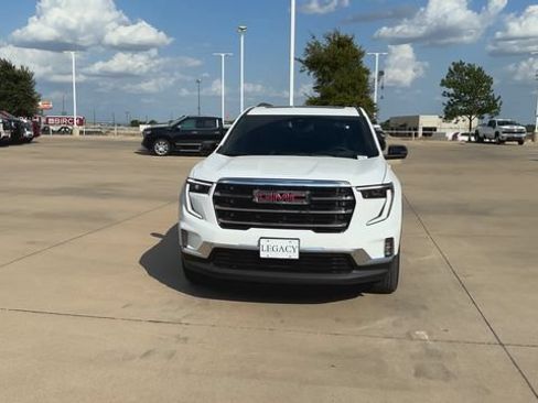 New 2026 GMC Acadia Elevation w/ Elevation Premium Package FWD image 3