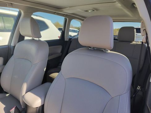 Used 2018 Subaru Forester 2.5i Limited image 16