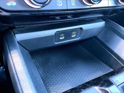 Used 2023 Honda Accord Sport image 32