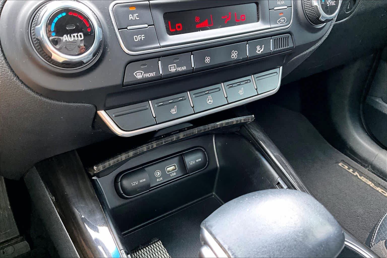 Used 2019 Kia Sorento EX w/ EX Touring Package FWD image 32