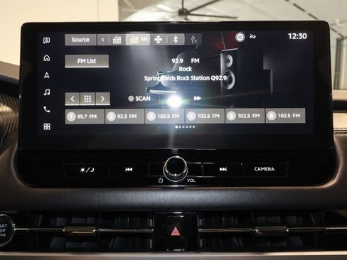 Used 2025 Mitsubishi Outlander SE AWD/4WD image 12