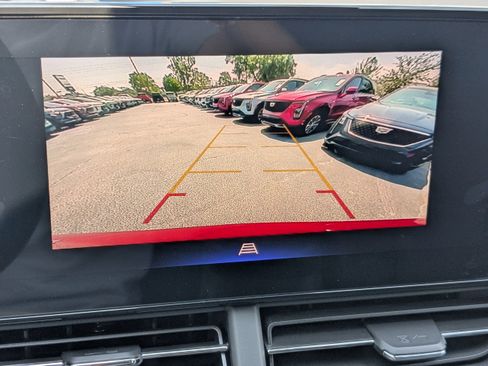 New 2025 Chevrolet Trax LT w/ Driver Confidence Package image 14