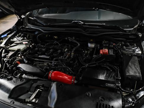 Used 2018 Honda Civic Sport image 39