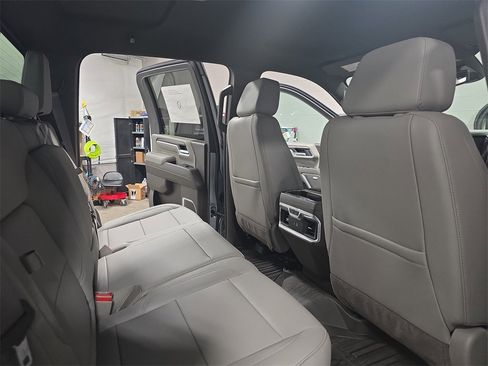 New 2026 GMC Sierra 2500 SLT w/ SLT Premium Package image 11