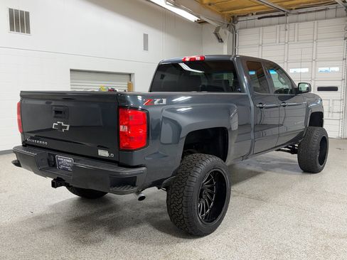 Used 2019 Chevrolet Silverado 1500 LT w/ All Star Edition image 4