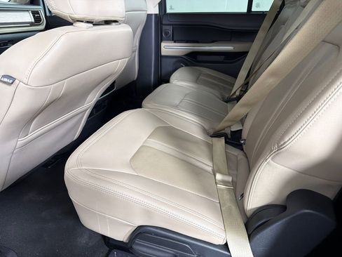 Used 2024 Ford Expedition Max Limited RWD image 23